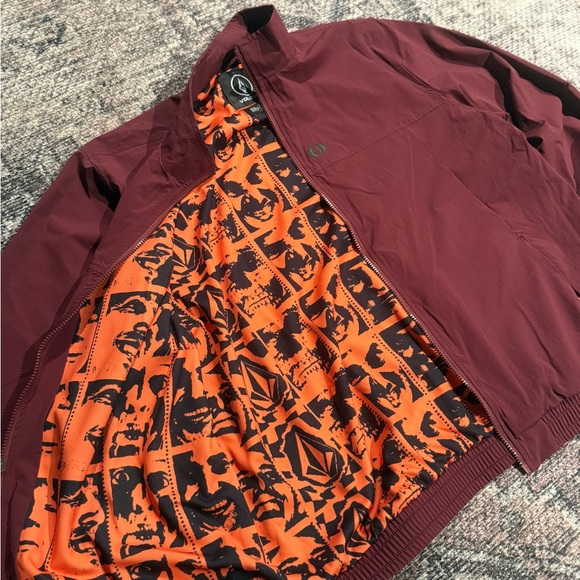 Volcom Maroon Zip Up Jacket - Picture 4 of 7